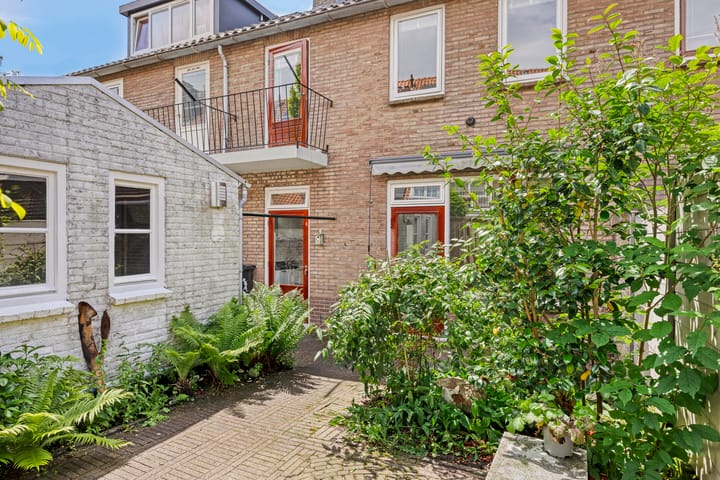 Foto 10 van Lisztstraat 12