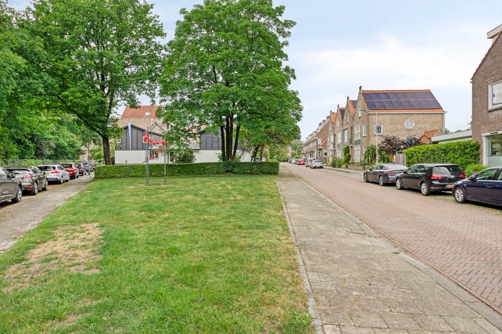 Foto 36 van Lisztstraat 12