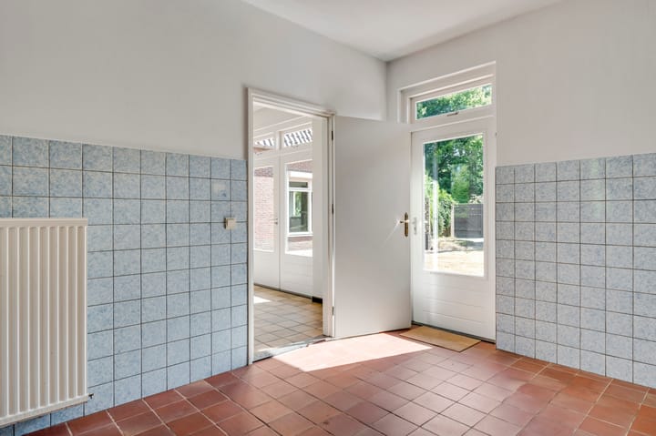 Foto 19 van Leveroyseweg 25