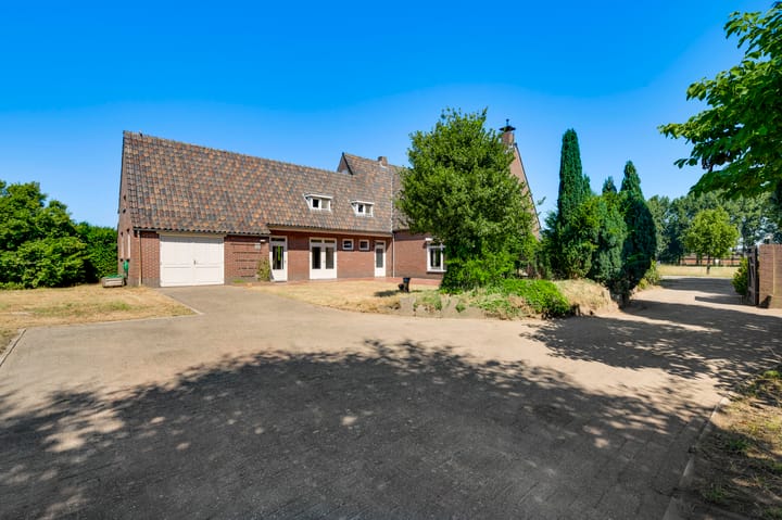 Foto 49 van Leveroyseweg 25