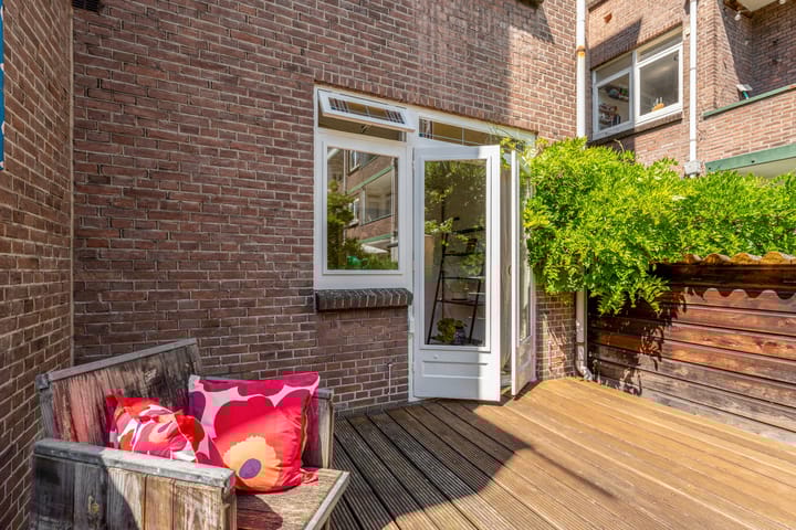 Foto 18 van Van Vlooswijkstraat 4-A