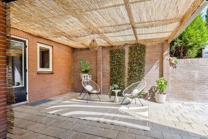 Foto 25 van Carolinenstraat 12