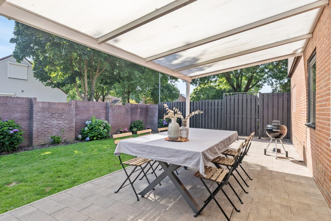 Foto 28 van Carolinenstraat 12