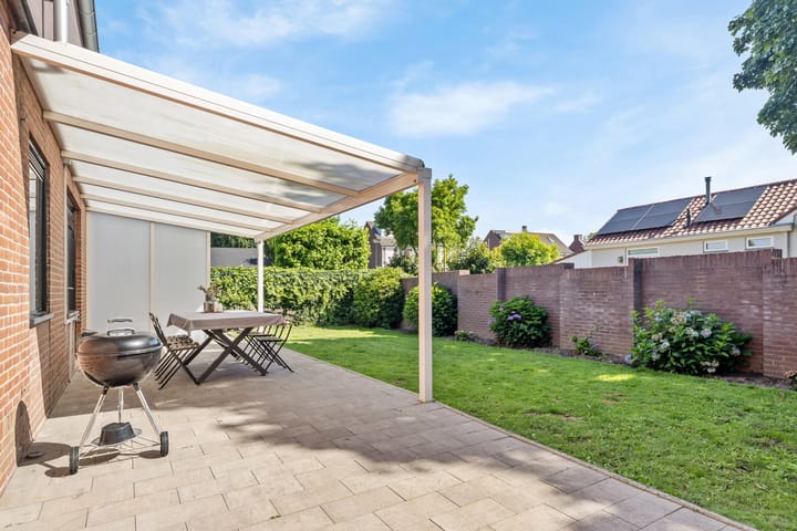 Foto 30 van Carolinenstraat 12