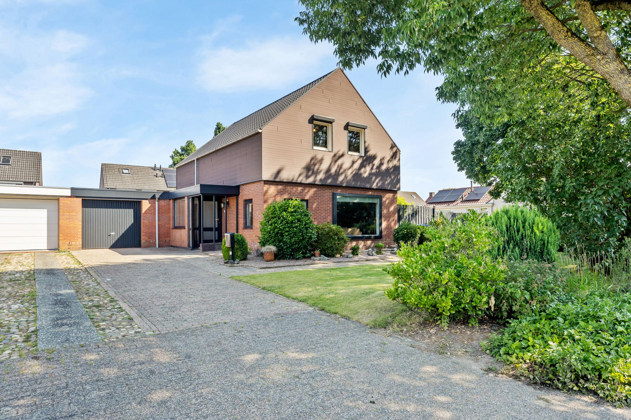 Foto 33 van Carolinenstraat 12