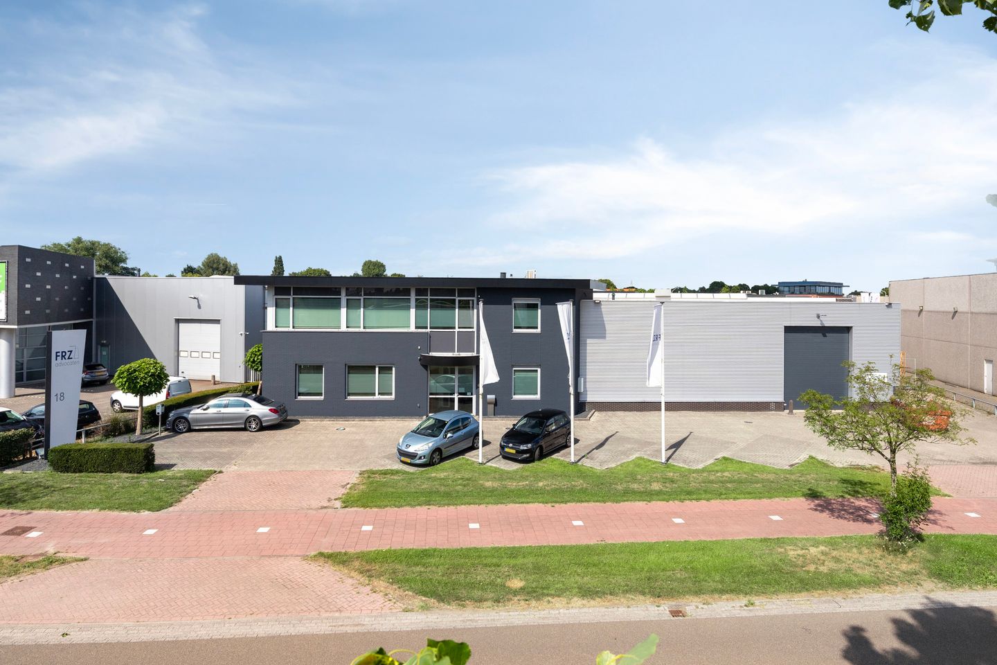 Bekijk foto 1 van Prof. Asserweg 18