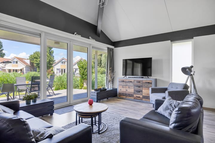 Photo 7 of Friesche Vlaak 10