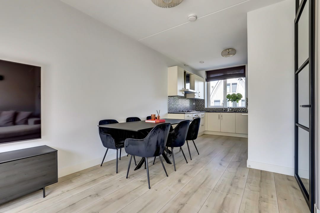 Foto 13 van Zalm 144