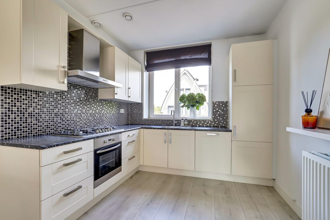 Foto 16 van Zalm 144