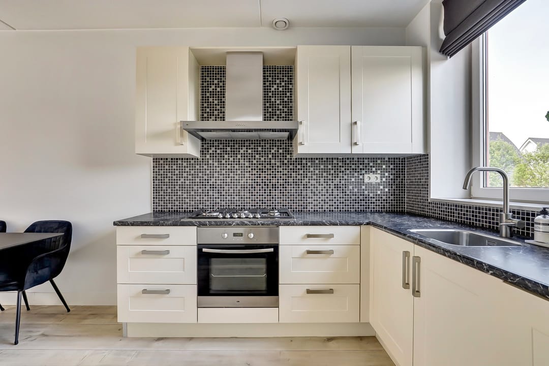 Foto 17 van Zalm 144