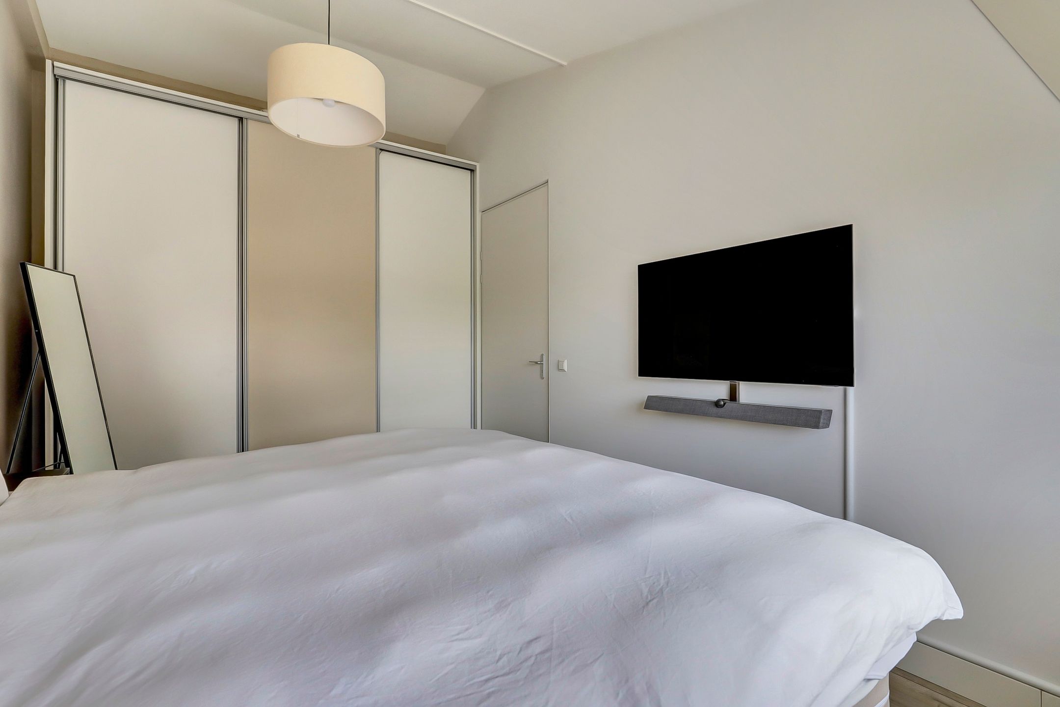 Foto 24 van Zalm 144