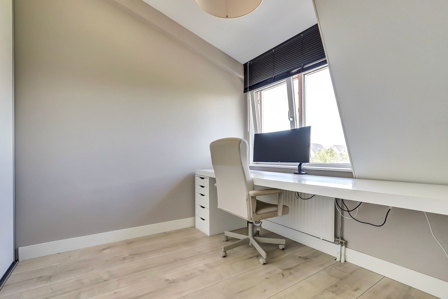 Foto 25 van Zalm 144