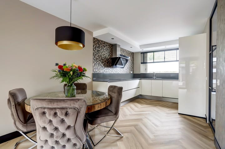 Foto 2 van Weegbree 37