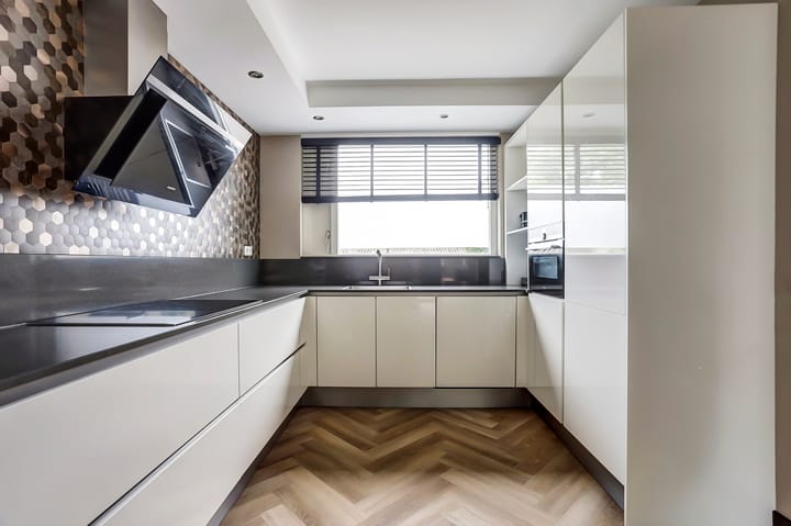 Foto 5 van Weegbree 37