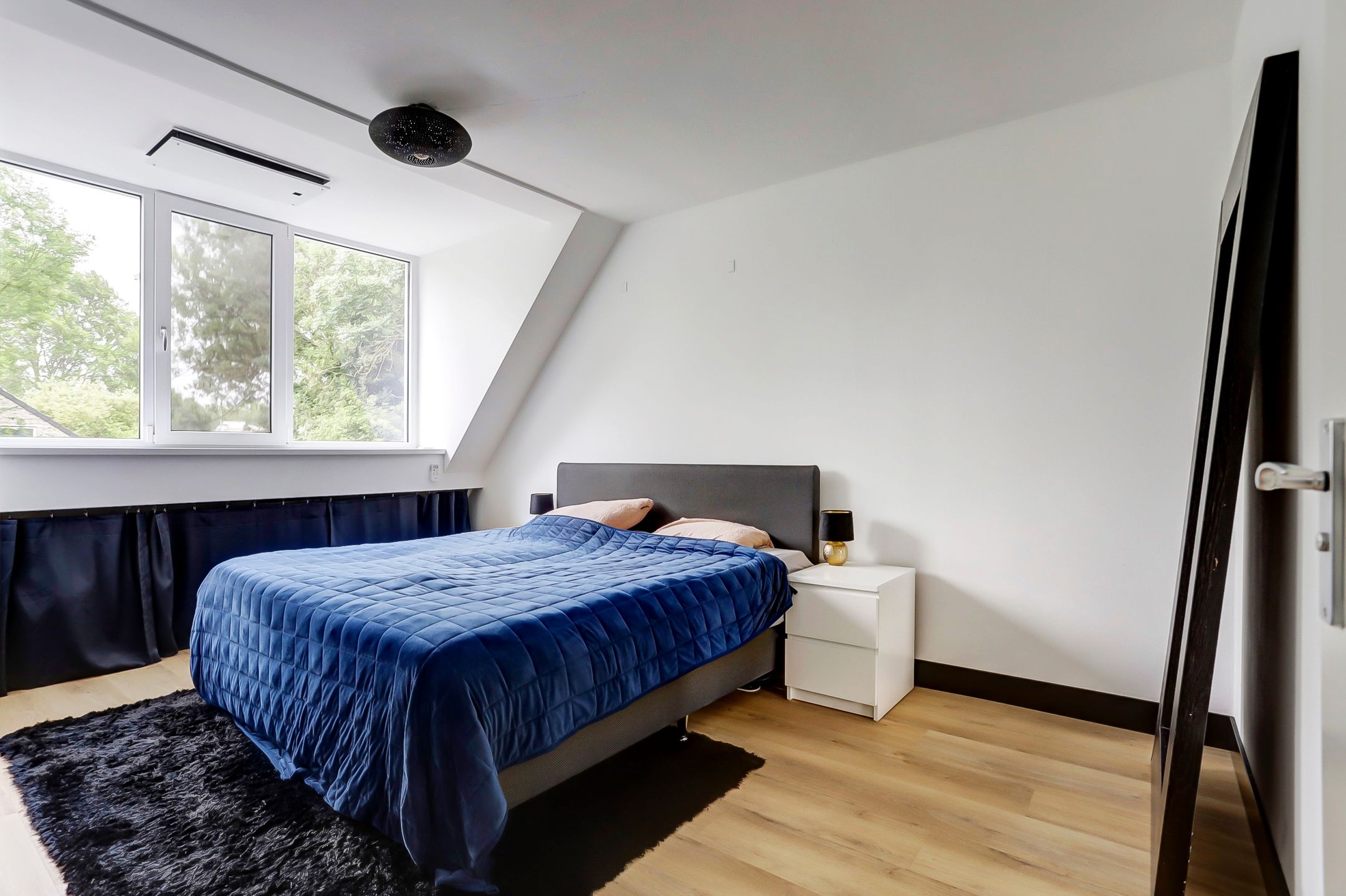 Photo 9 of Weegbree 37