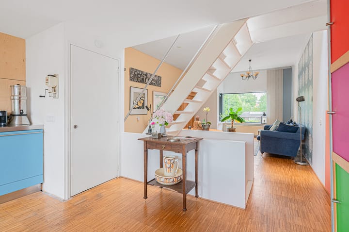 Photo 23 of Van Goghstraat 10