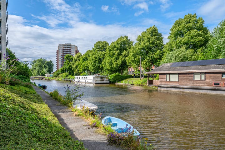 Photo 47 of Van Goghstraat 10