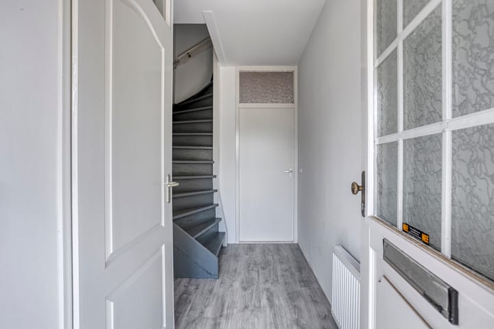 Photo 4 of Oranjestraat 1