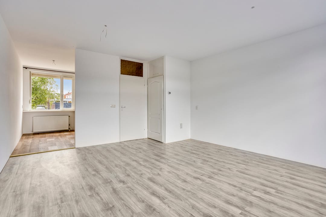 Photo 8 of Oranjestraat 1