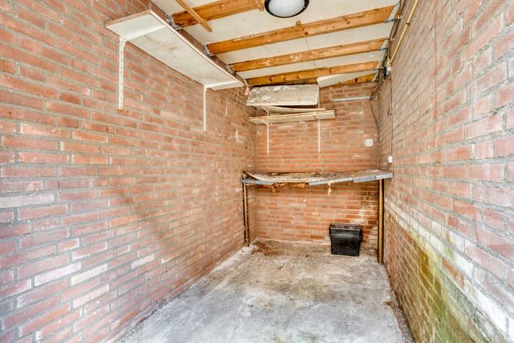 Photo 20 of Oranjestraat 1