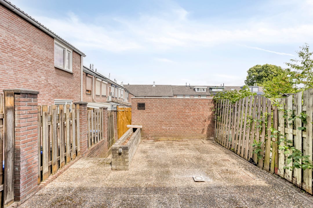 Photo 23 of Oranjestraat 1