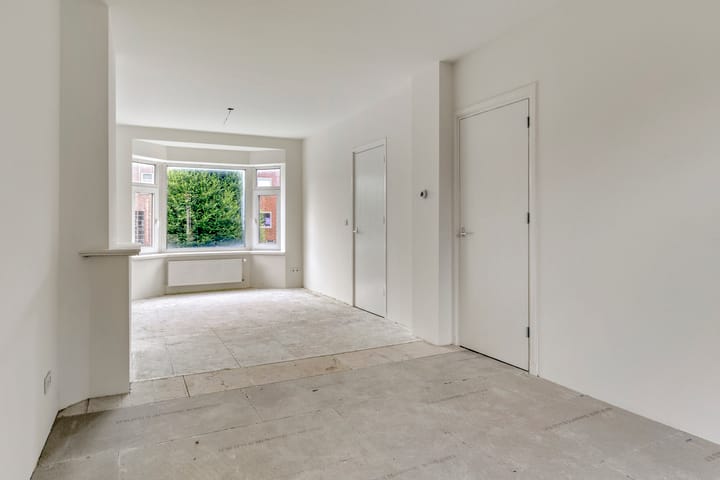 Foto 9 van Helper Brink 48-A