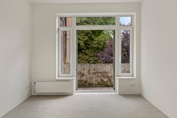 Foto 12 van Helper Brink 48-A