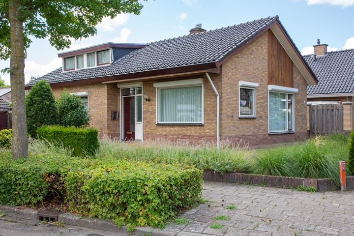 Foto 5 van Bachstraat 5