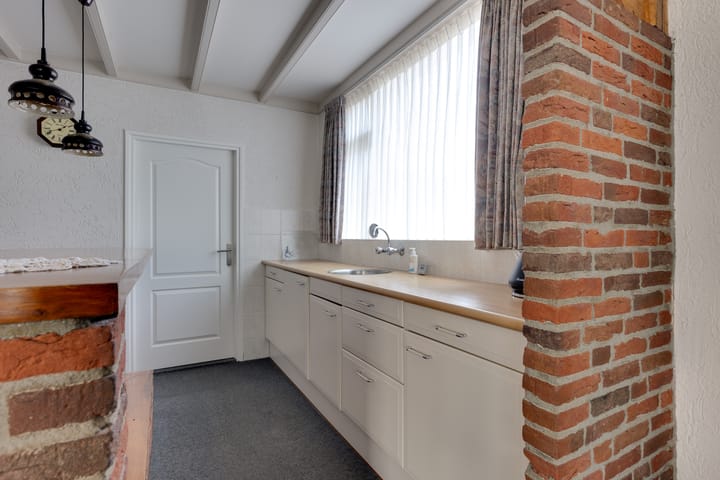 Foto 15 van Bachstraat 5