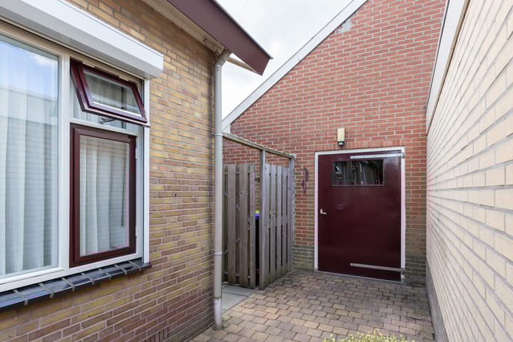 Foto 31 van Bachstraat 5