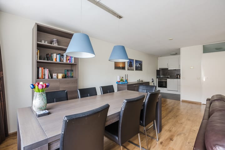 Foto 16 van Prinses Irenelaan 54