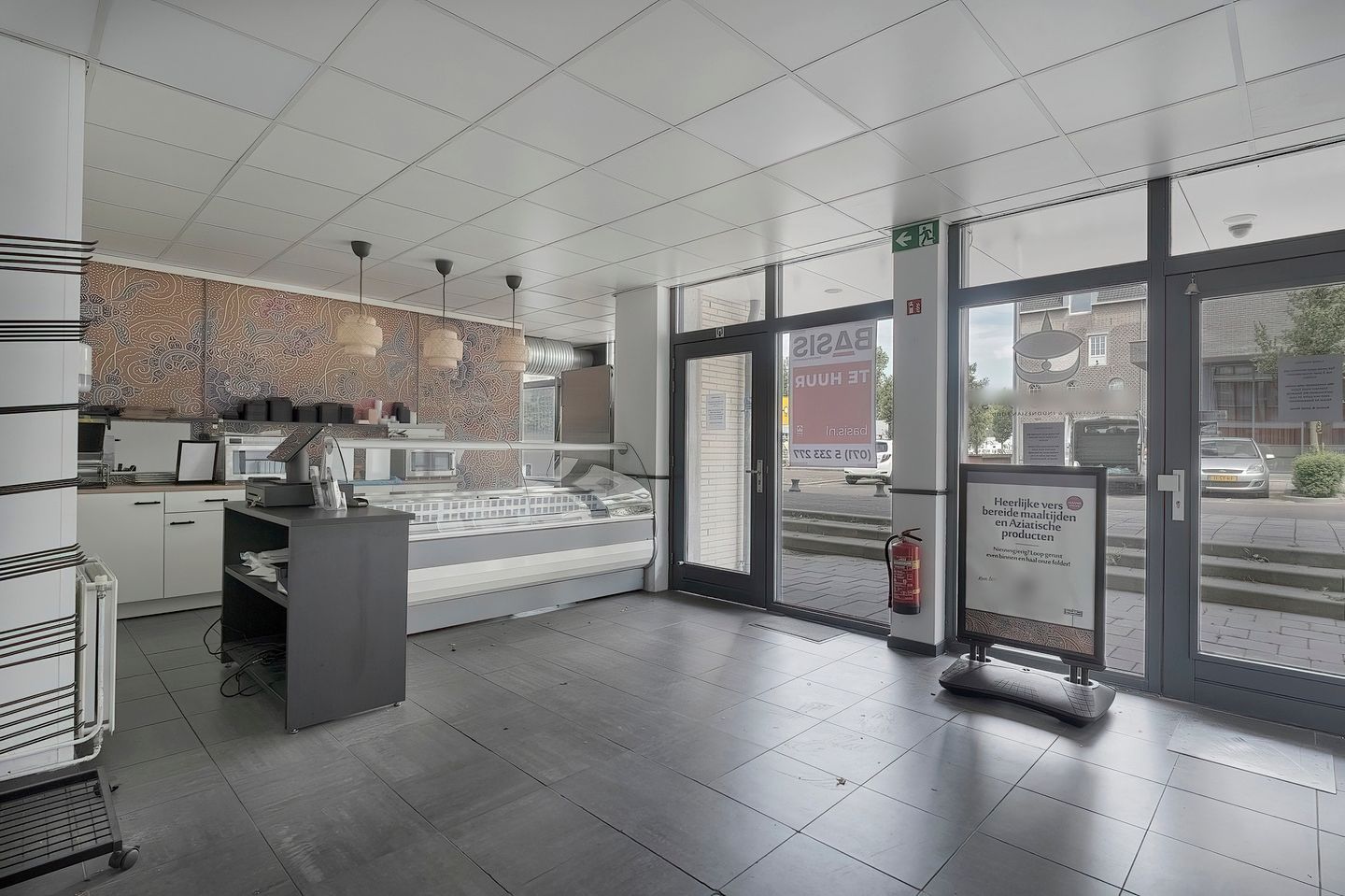 View photo 4 of Hans van der Hoevenstraat 176