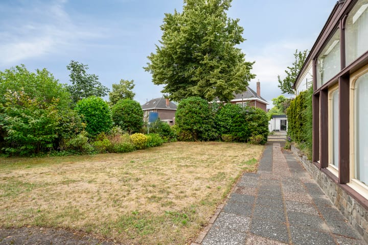 Photo 3 of Hazestraat 57