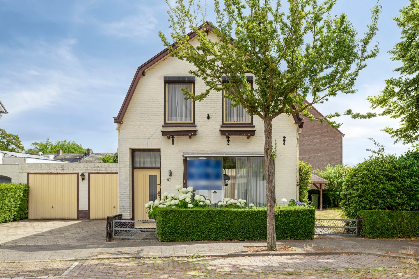 Photo 5 of Hazestraat 57