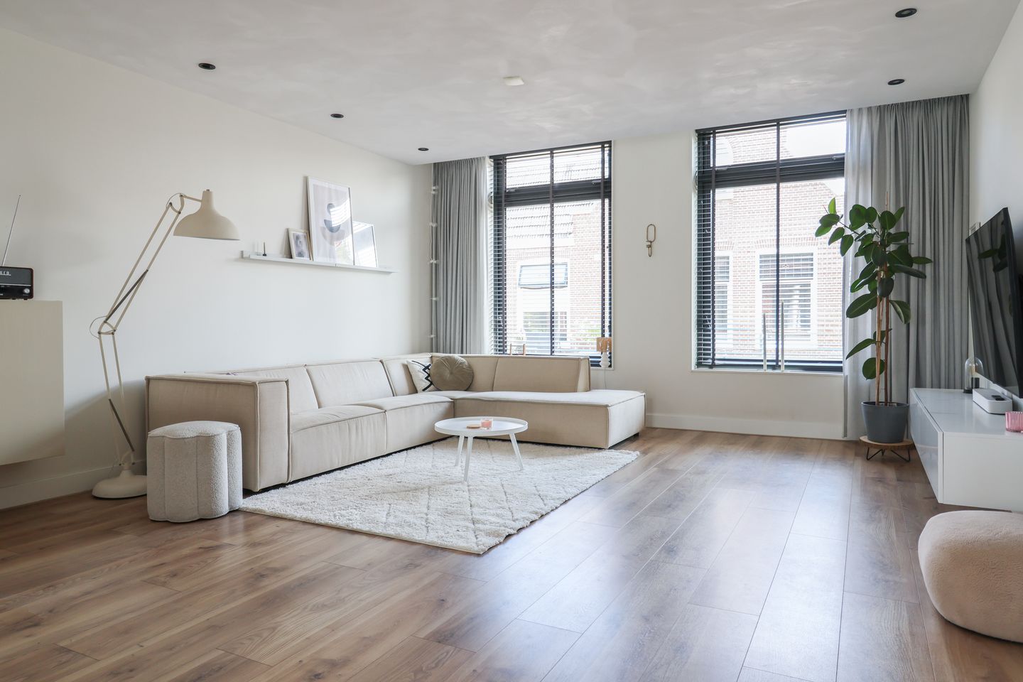 Foto 10 van Van der Bildtstraat 34