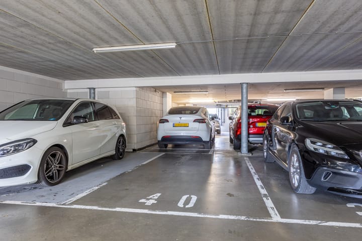 Foto 25 van De Hoven 79