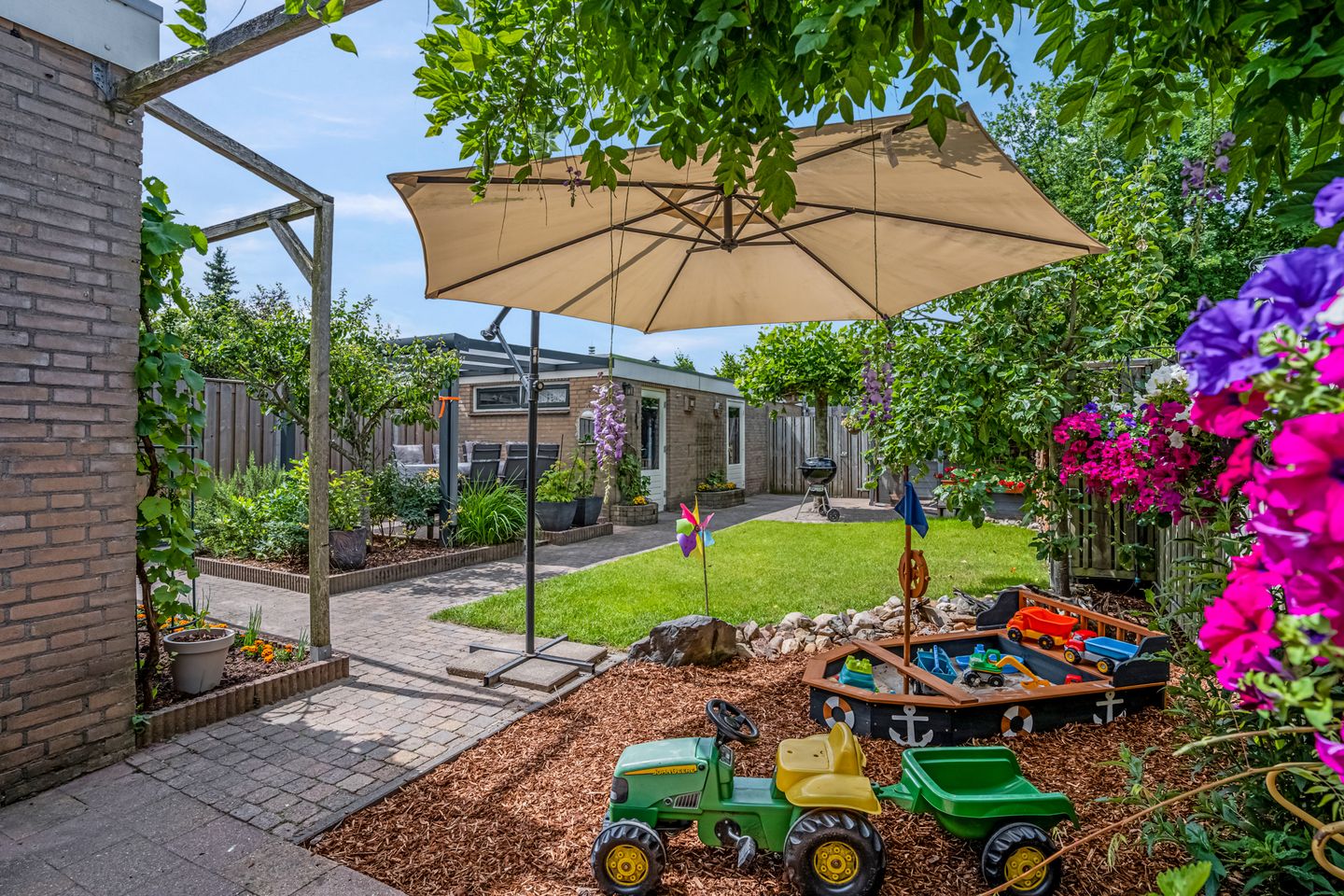 Foto 34 van Burgemeester van Lyndenpark 35