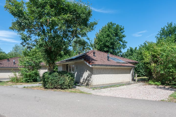 Foto 21 van Landweerswal 2-005