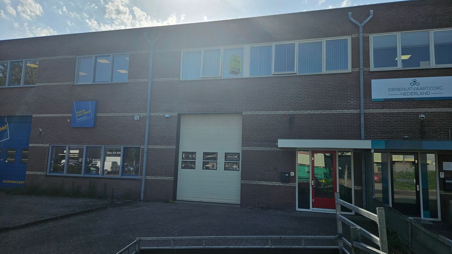 Bekijk foto 1 van Kobaltstraat 4
