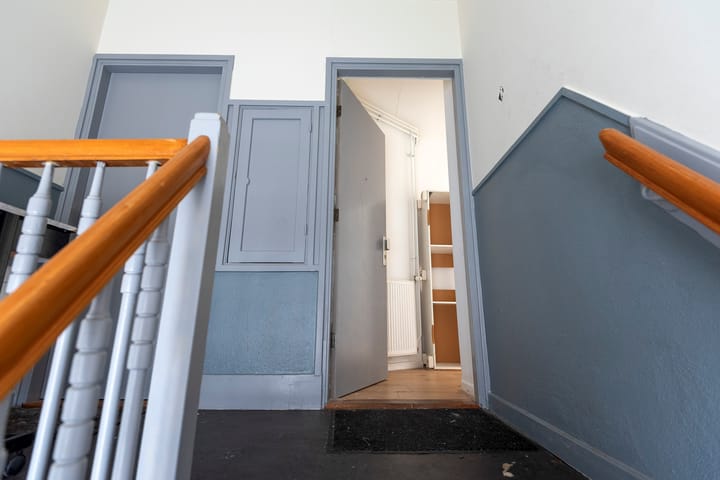 Photo 5 of Lucellestraat 27-3