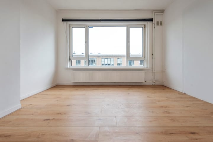 Photo 9 of Lucellestraat 27-3