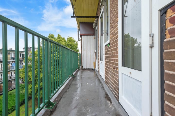 Photo 16 of Lucellestraat 27-3