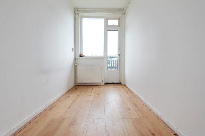 Photo 19 of Lucellestraat 27-3