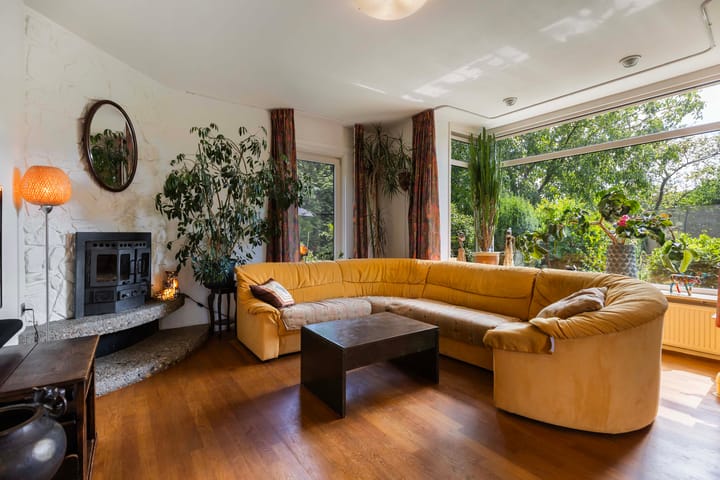 Foto 10 van Hietveldweg 50