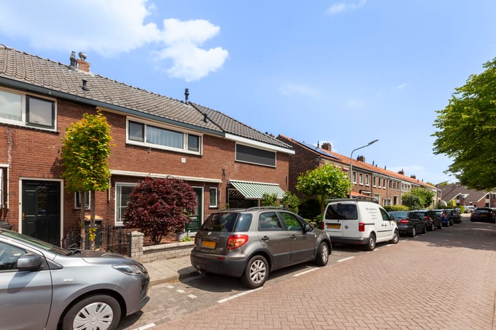 Photo 1 of Cornelis Smitstraat 46