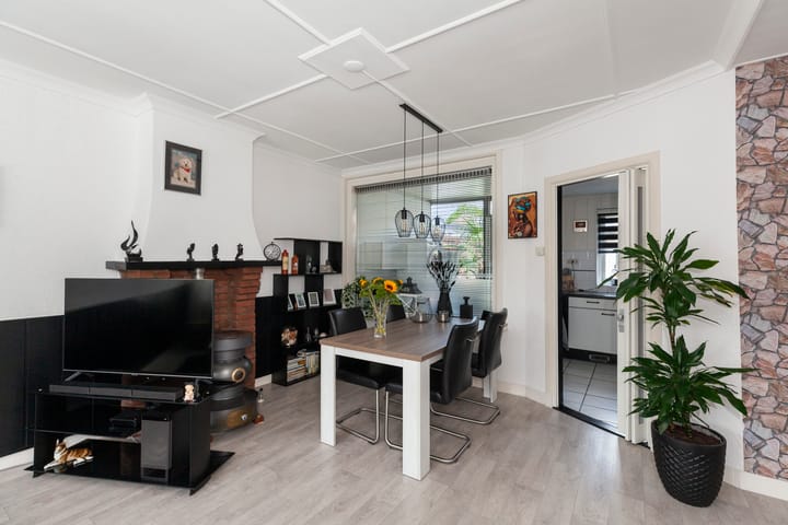 Photo 6 of Cornelis Smitstraat 46