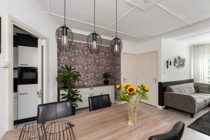 Photo 11 of Cornelis Smitstraat 46