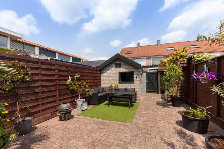 Photo 33 of Cornelis Smitstraat 46