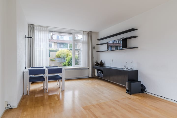 Photo 7 of Troelstrastraat 3