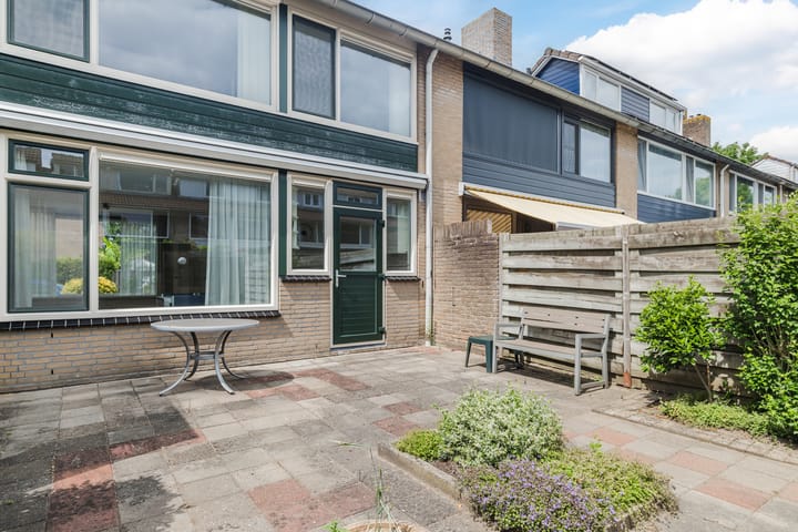 Photo 13 of Troelstrastraat 3